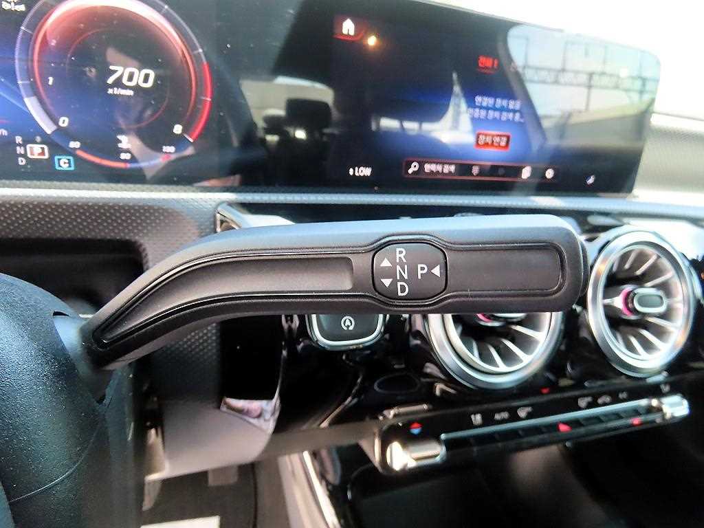 Mercedes Benz A Class - Vista 10
