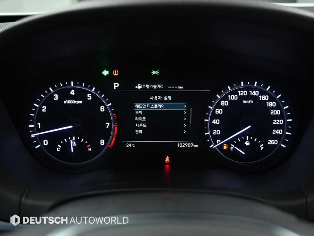 Genesis G80 - Vista 10