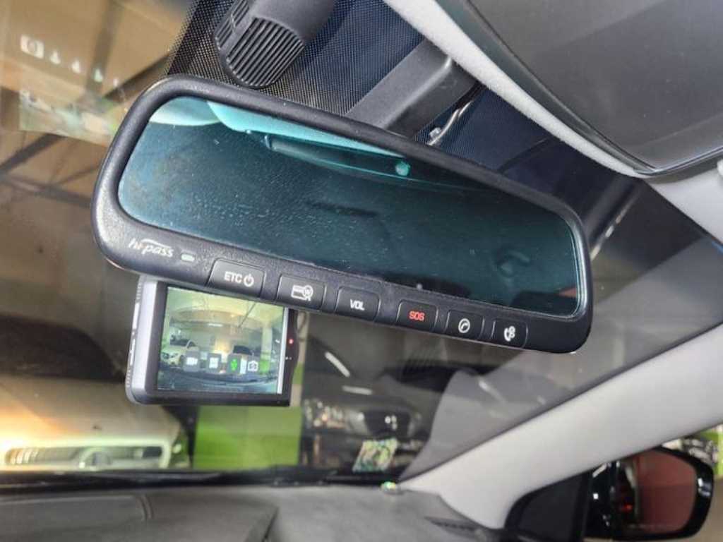 HYUNDAI Grandeur - Vista 9