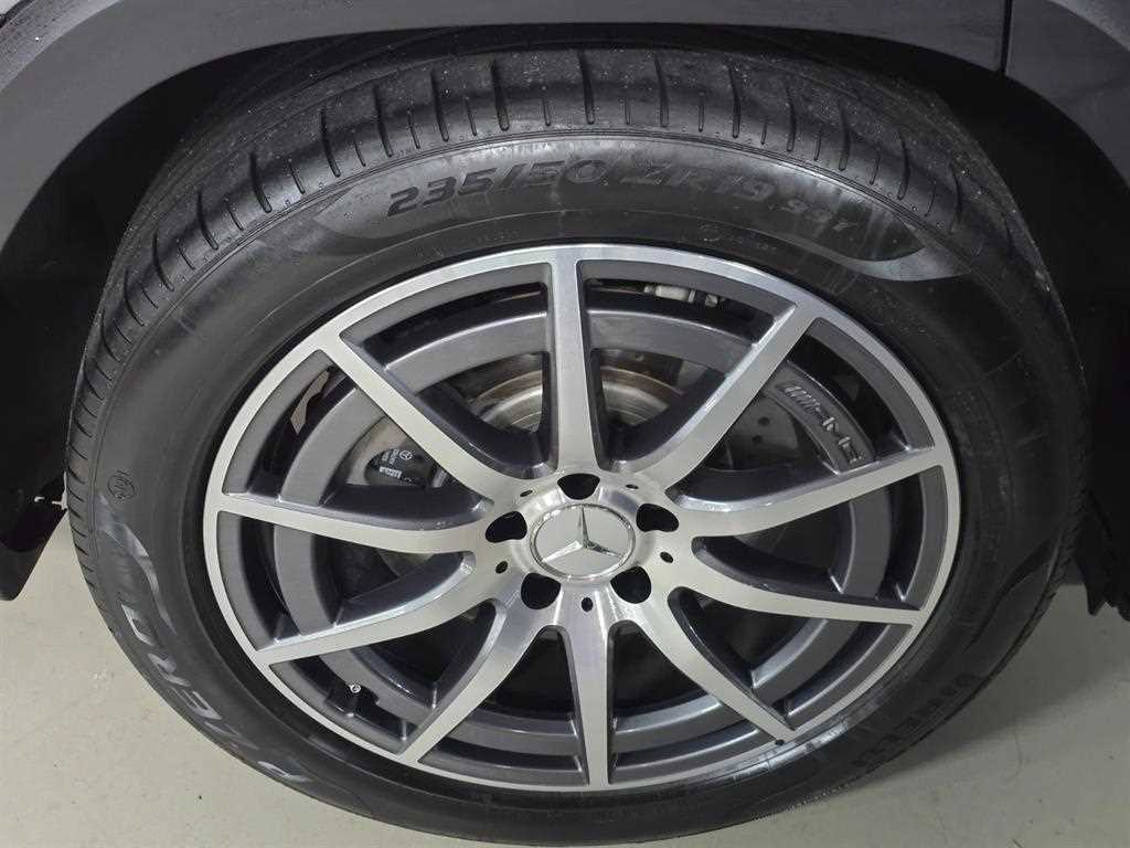 Mercedes Benz GLB Class 2023 Blanco - Importación desde Corea - HF Imports Iquique - Foto 18