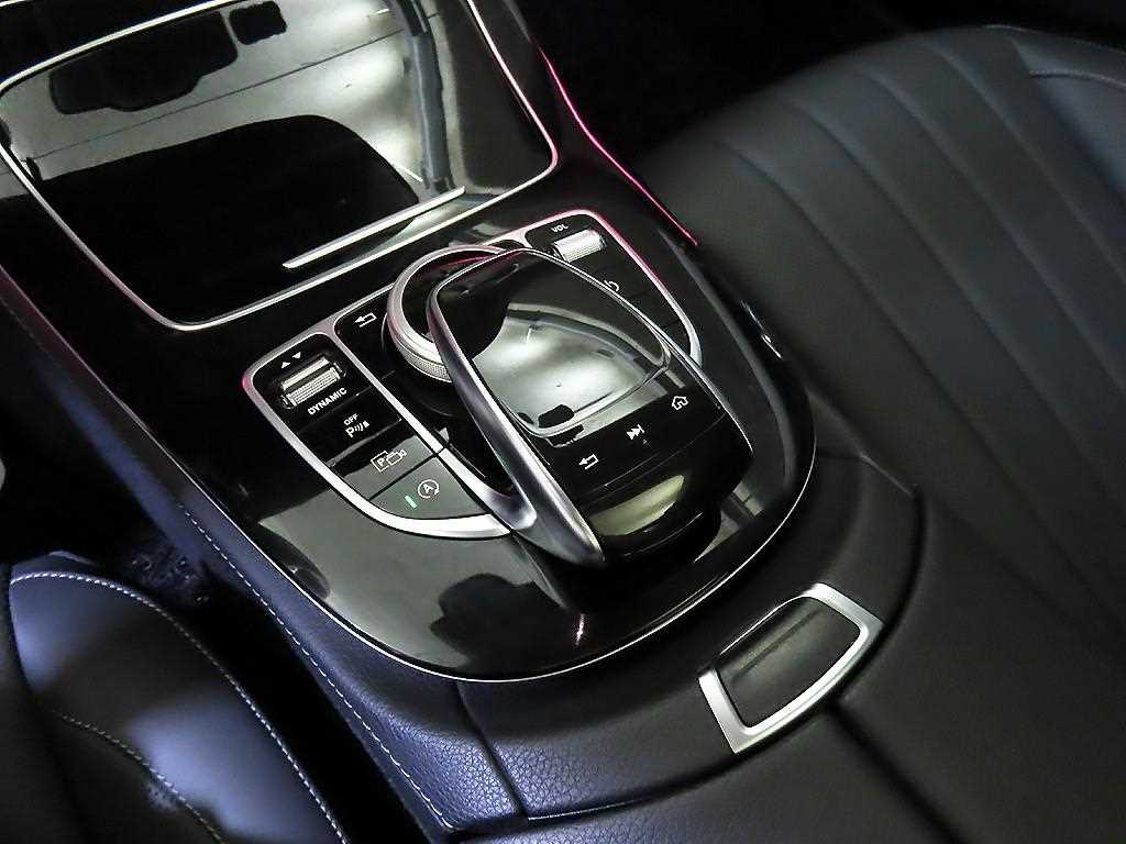 Mercedes Benz E class 2019 Blanco - Importación desde Corea - HF Imports Iquique - Foto 14