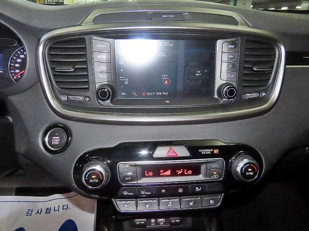 KIA Sorento - Vista 11