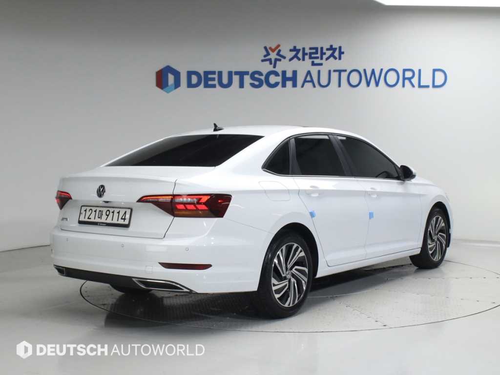 Volkswagen Jetta - Vista 2