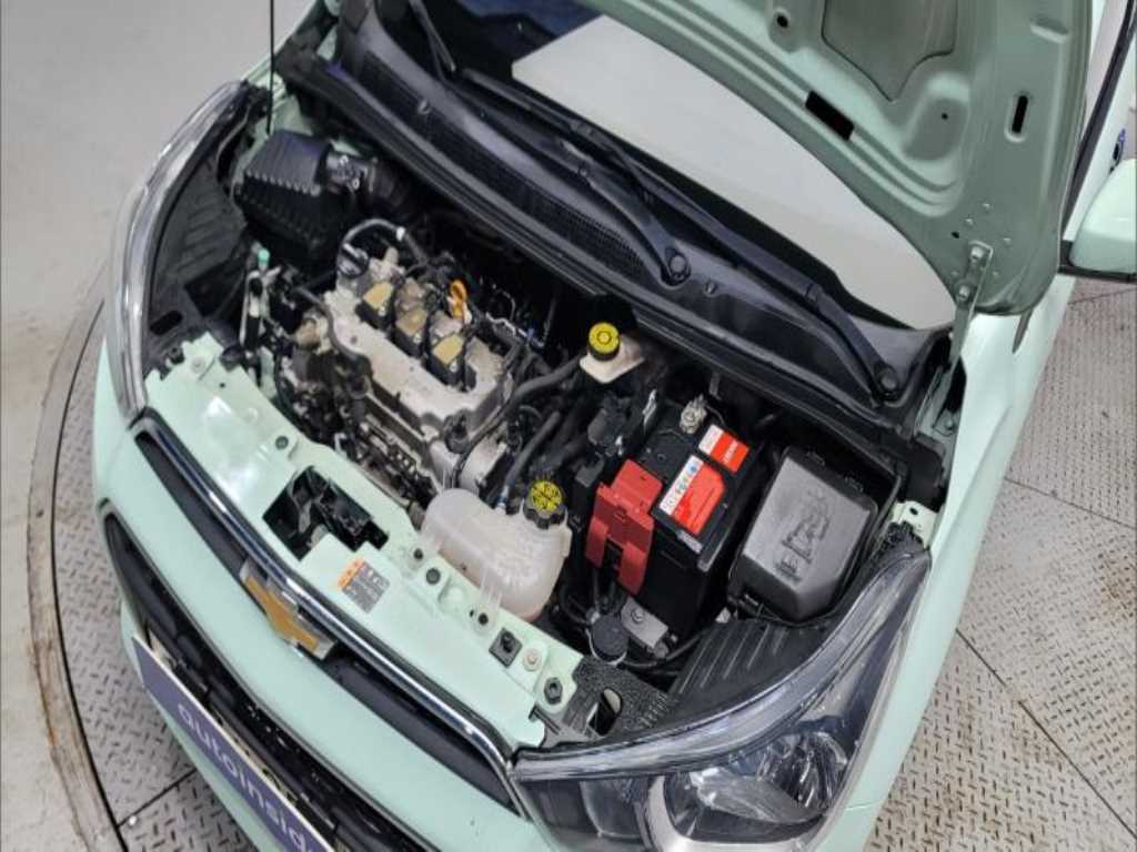 Chevrolet Spark - Vista 6