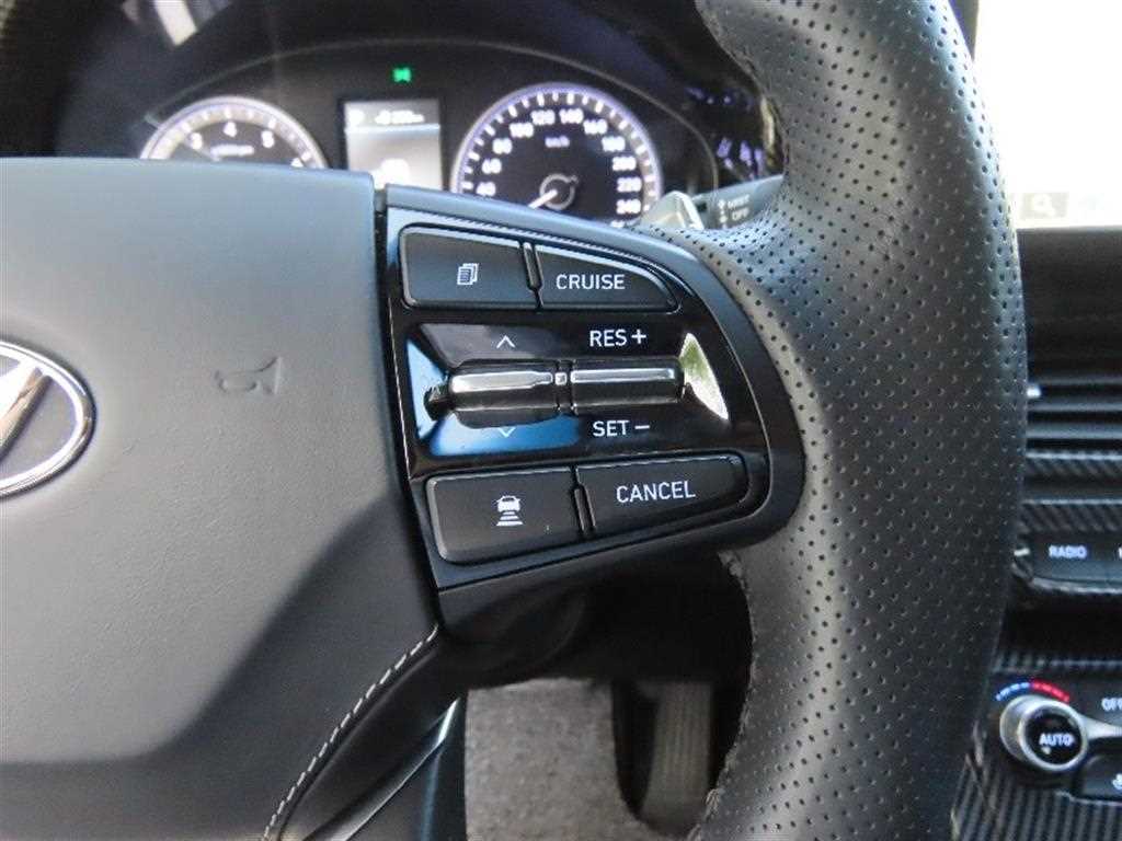 HYUNDAI Grandeur - Vista 11