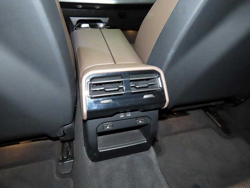 BMW 5 Series 2024 Blanco - Importación desde Corea - HF Imports Iquique - Foto 16
