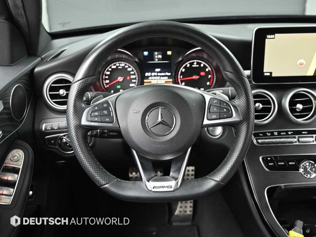 Mercedes Benz C Class 2017 Negro - Importación desde Corea - HF Imports Iquique - Foto 13