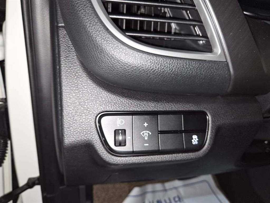 KIA Seltos 2023 Blanco - Importación desde Corea - HF Imports Iquique - Foto 13
