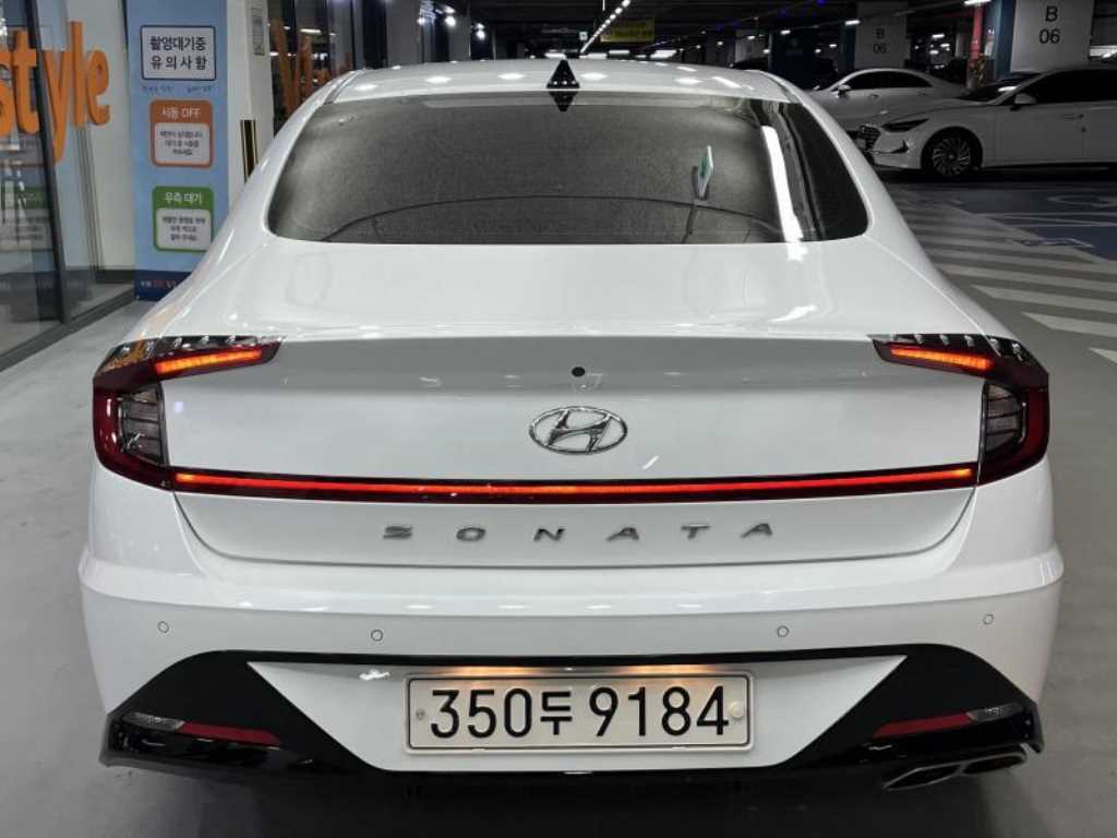 HYUNDAI Sonata - Vista 5