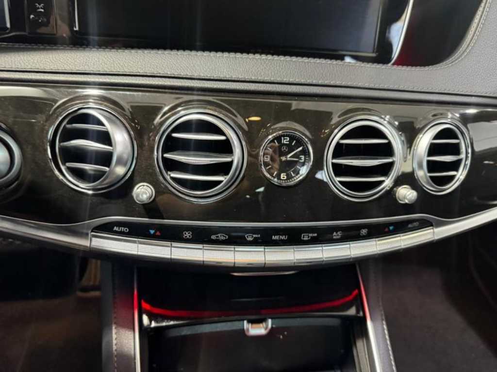 Mercedes Benz S Class - Vista 10
