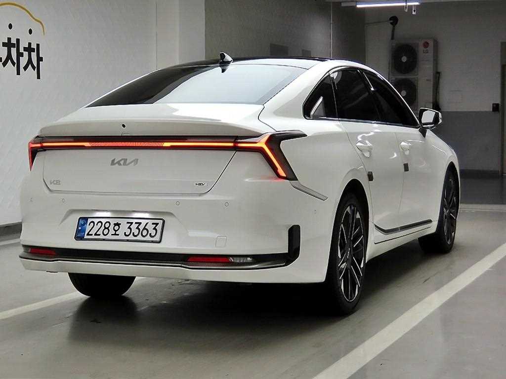 KIA K8 - Vista 4
