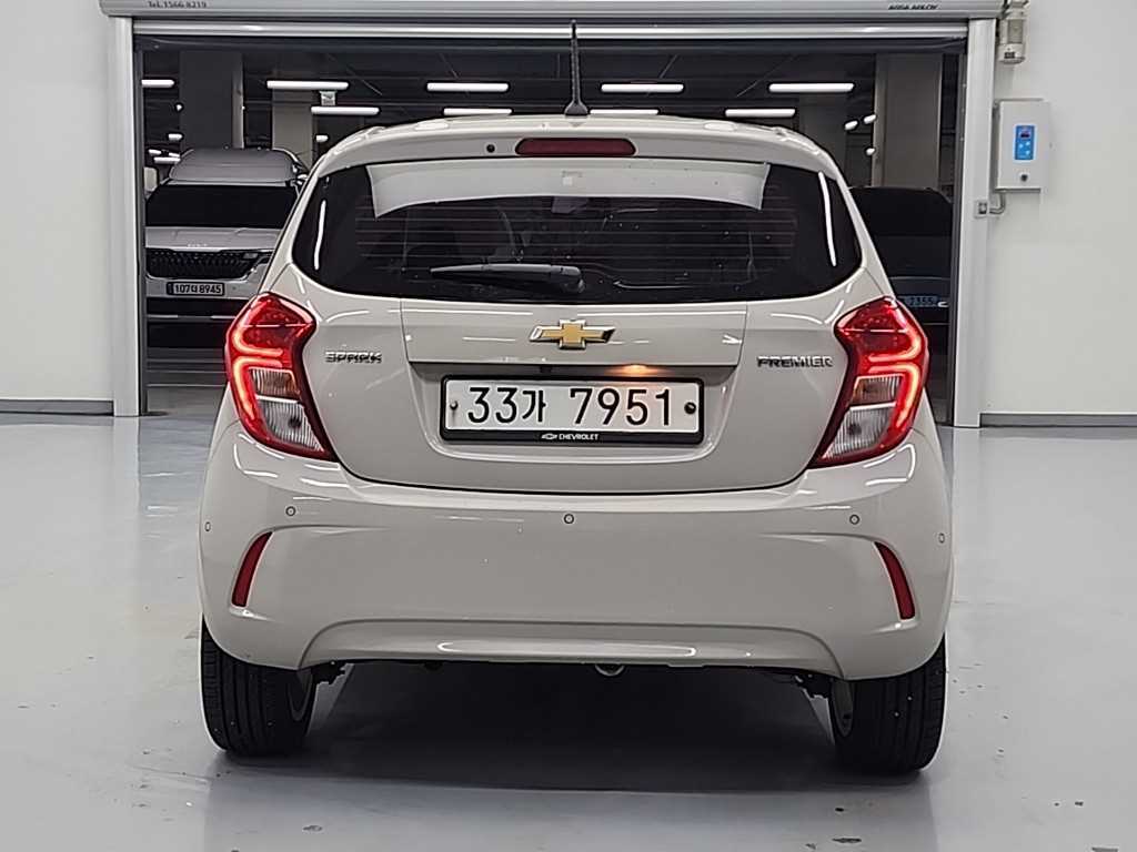 Chevrolet Spark - Vista 3