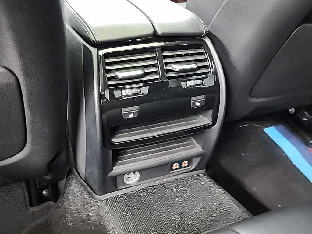 BMW 5 Series 2021 Negro - Importación desde Corea - HF Imports Iquique - Foto 13
