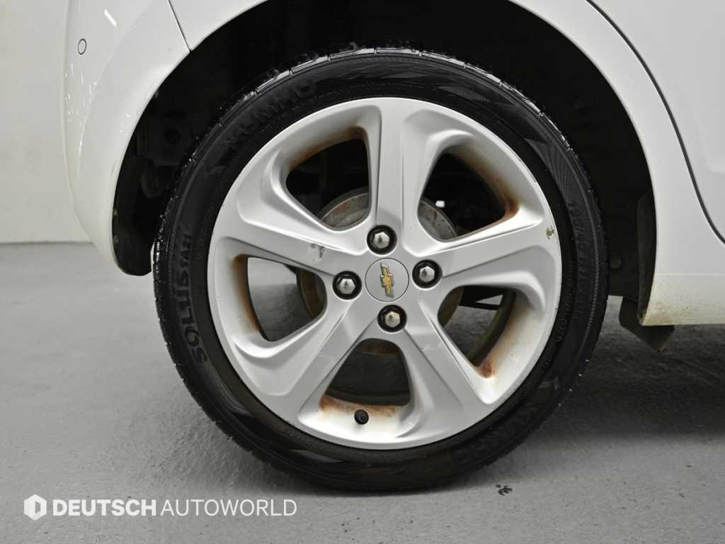 Chevrolet Spark - Vista 5