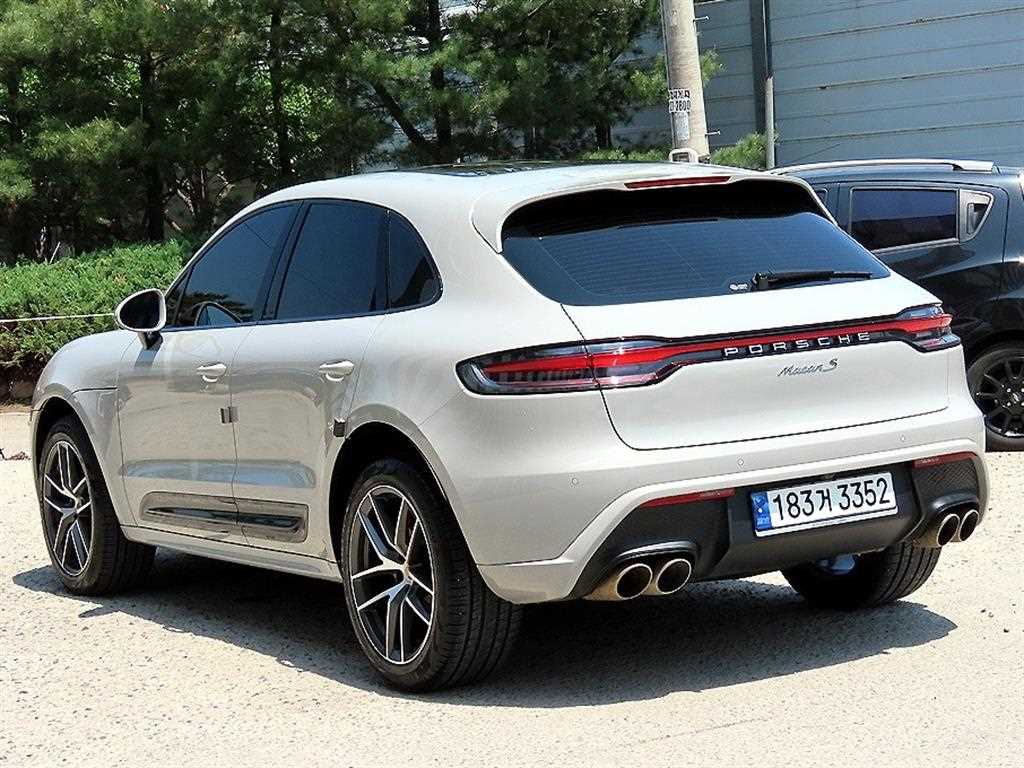 Porsche Macan - Vista 3