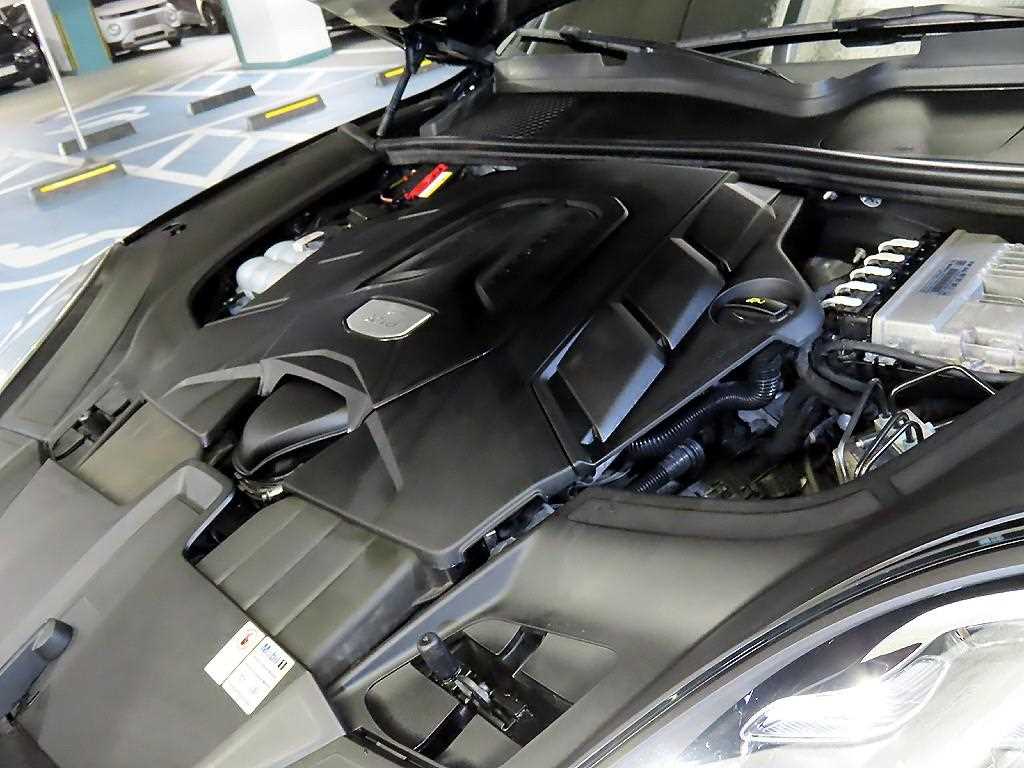 Porsche Cayenne 2021 Negro - Importación desde Corea - HF Imports Iquique - Foto 19