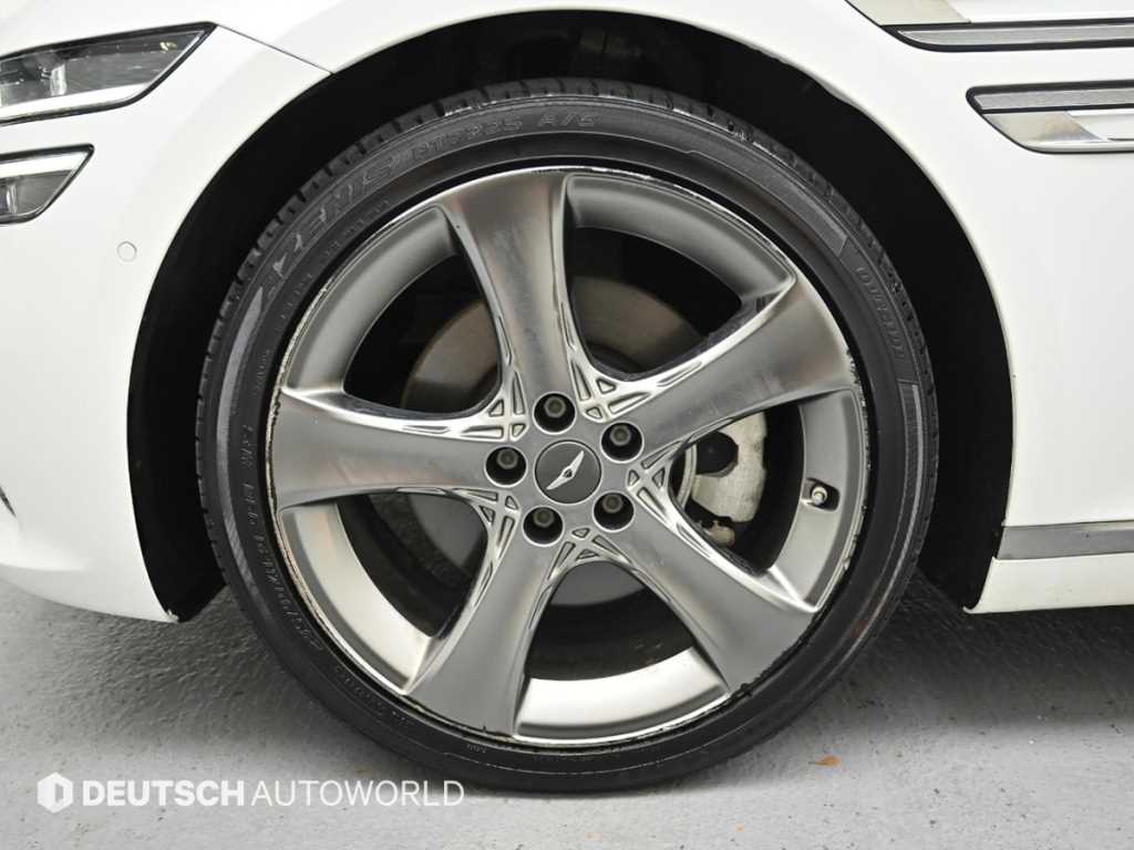 Genesis G80 - Vista 5