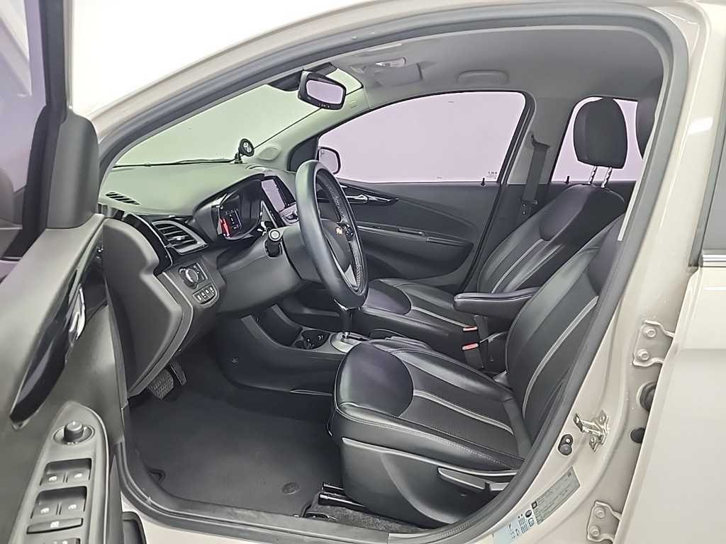 Chevrolet Spark - Vista 11