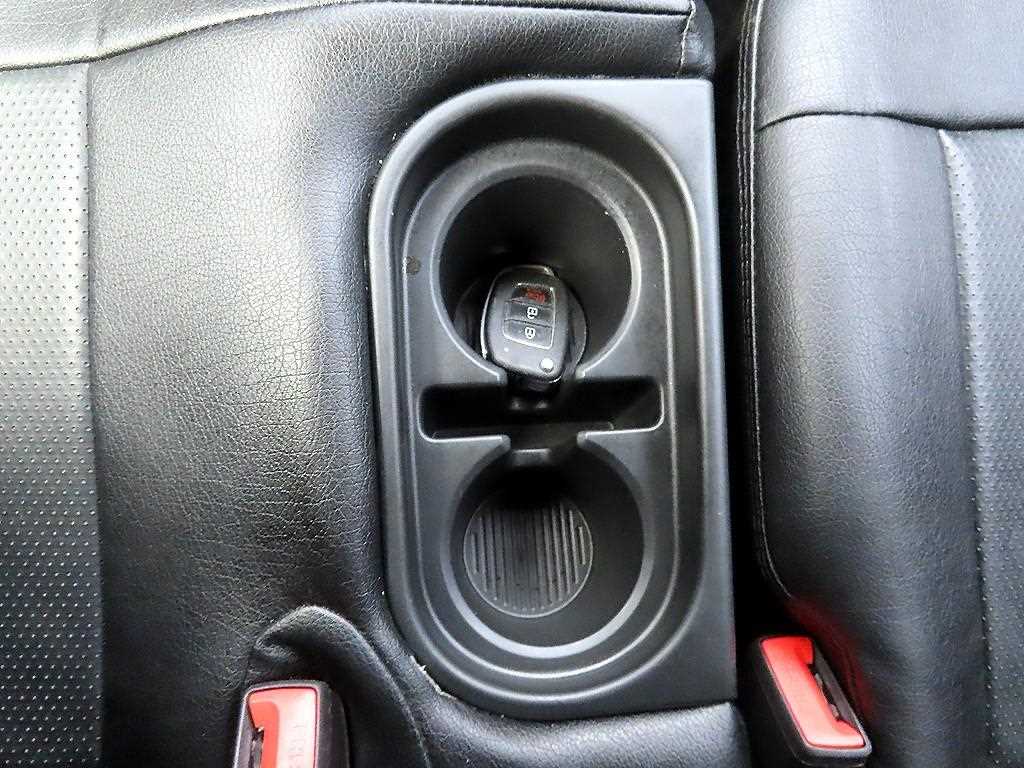 HYUNDAI Casper - Vista 12