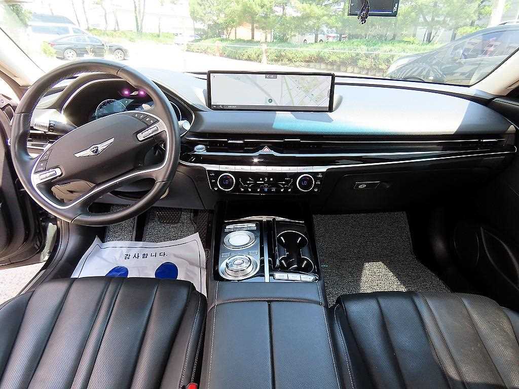 Genesis G80 - Vista 7