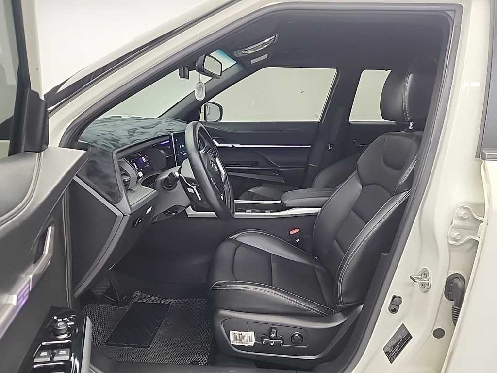 Ssangyong Torres - Vista 11