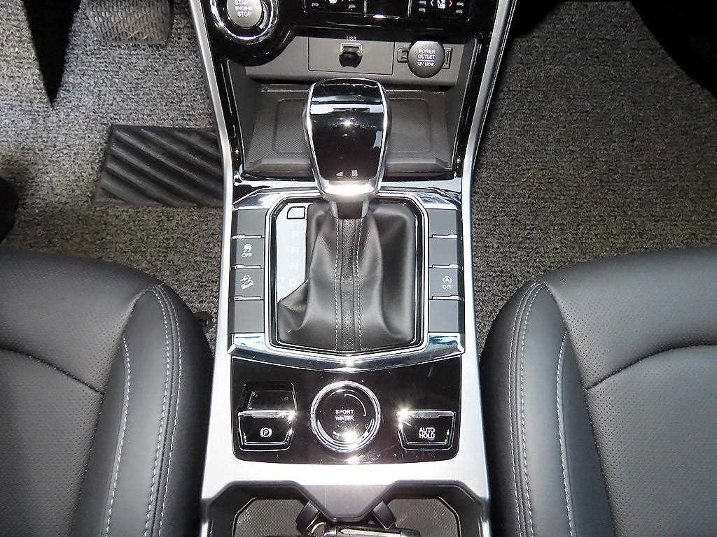 Ssangyong Korando - Vista 10