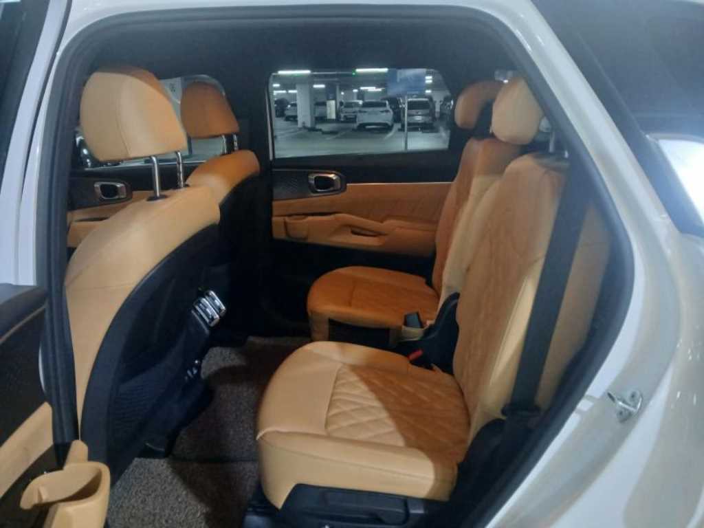 KIA Sorento - Vista 7