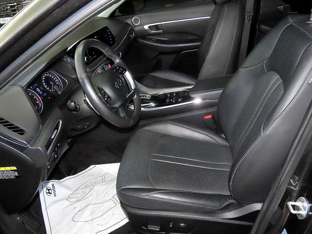 HYUNDAI Sonata - Vista 6
