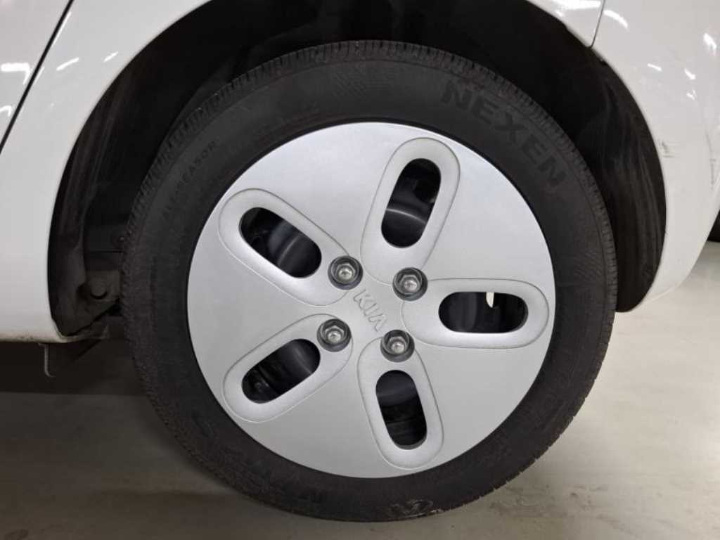 KIA Ray 2025 Blanco - Importación desde Corea - HF Imports Iquique - Foto 17