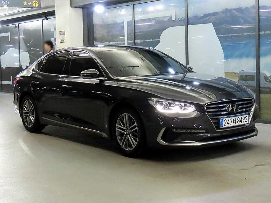 HYUNDAI Grandeur - Vista 2