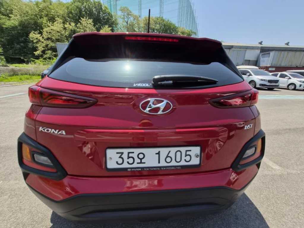 HYUNDAI Kona - Vista 4