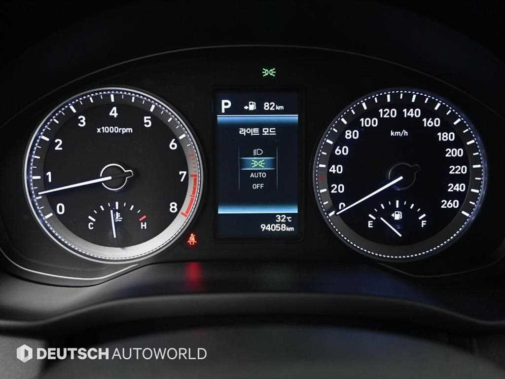 HYUNDAI Grandeur - Vista 8