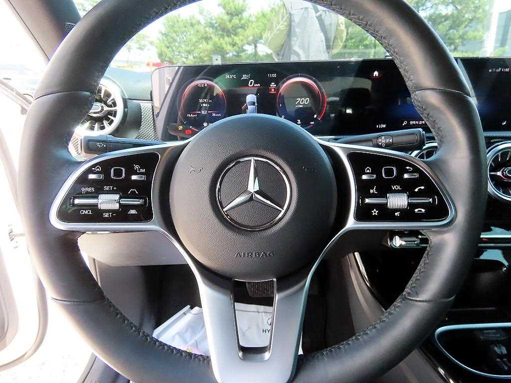 Mercedes Benz A Class - Vista 8