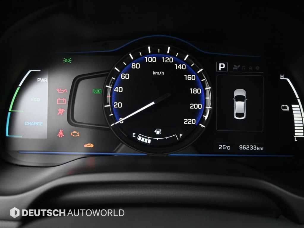 HYUNDAI Ioniq - Vista 8