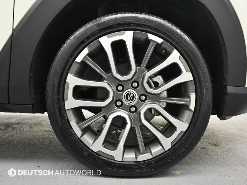 Ssangyong Torres - Vista 5
