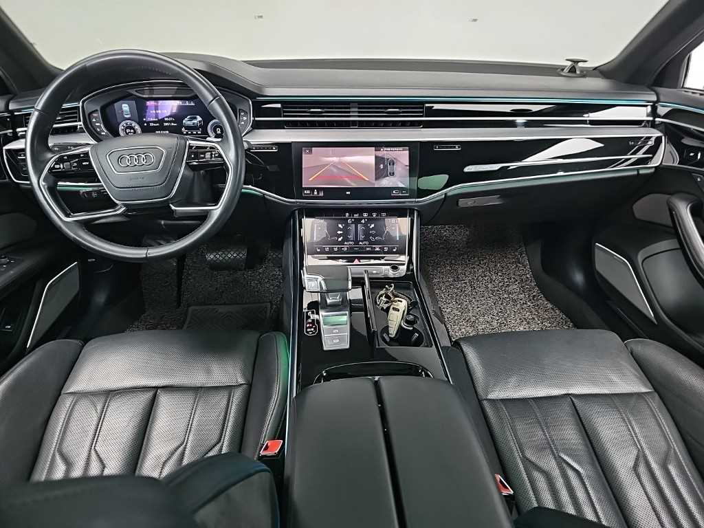 Audi A8 - Vista 7