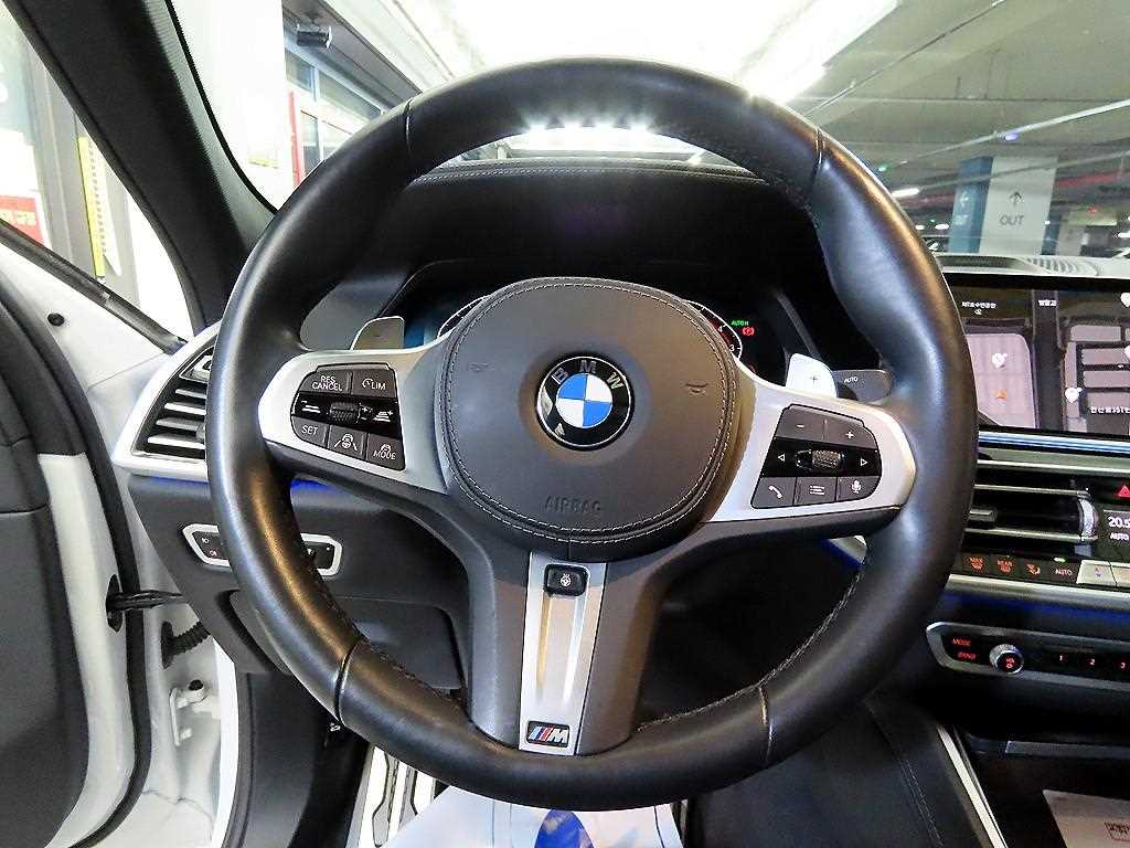 BMW X6 - Vista 8