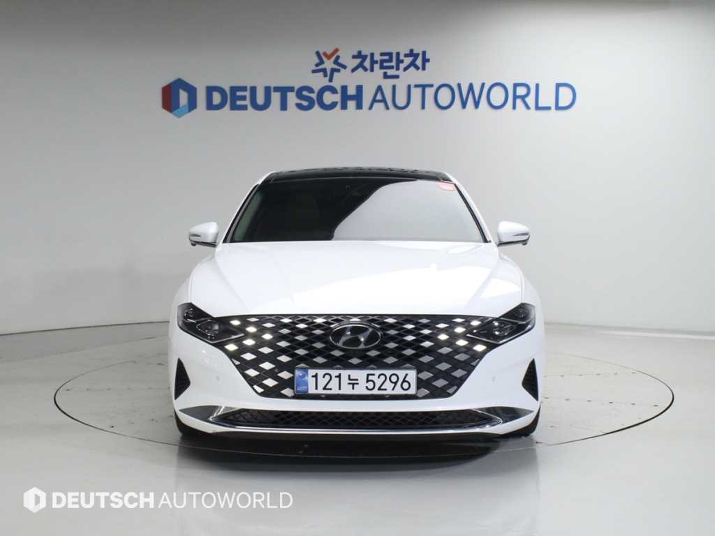 HYUNDAI Grandeur - Vista 3