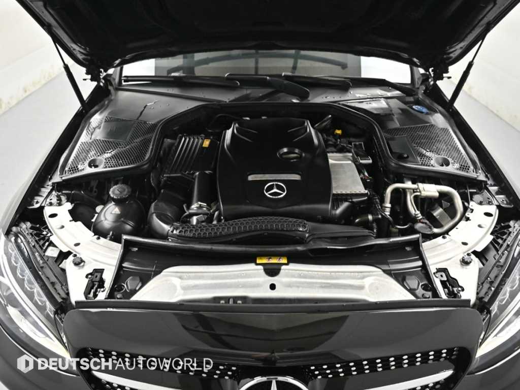 Mercedes Benz C Class - Vista 6