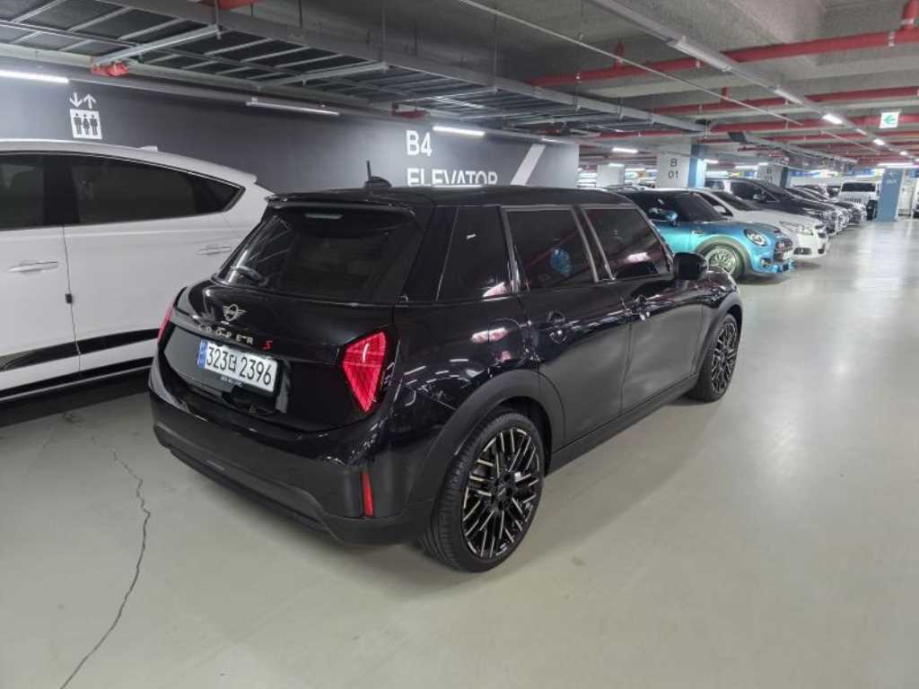Mini Cooper - Vista 4