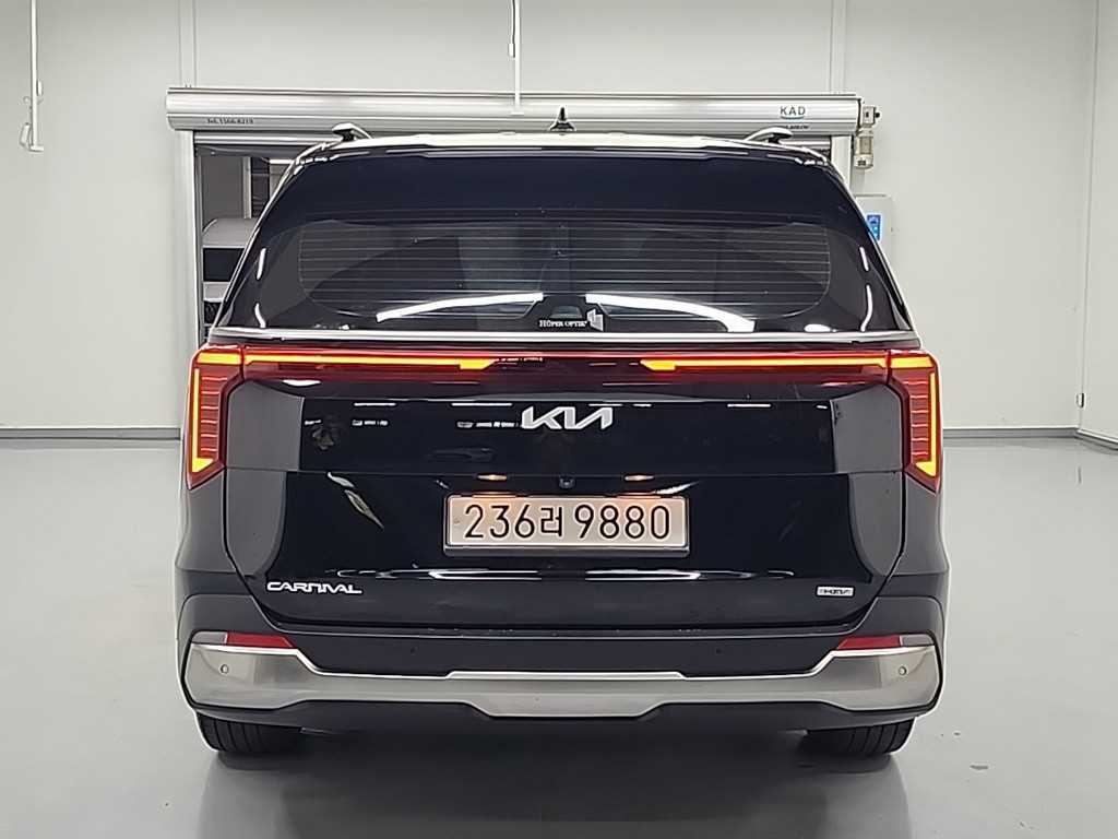 KIA Carnival - Vista 3