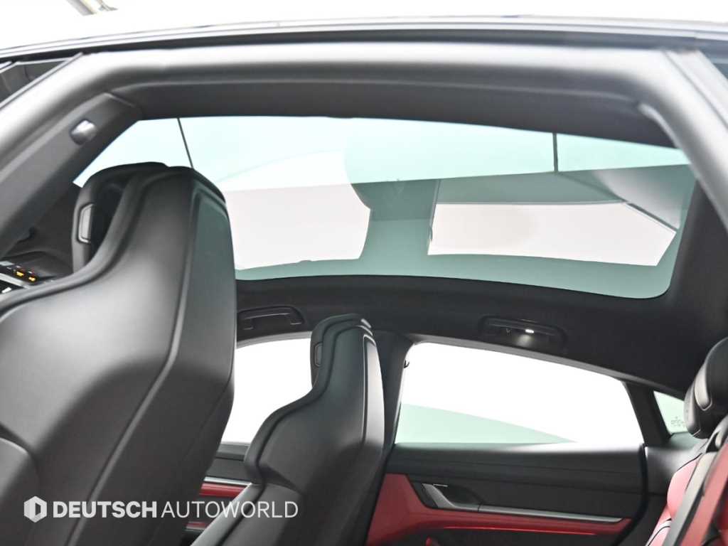 Porsche Taycan 2025 Negro - Importación desde Corea - HF Imports Iquique - Foto 18