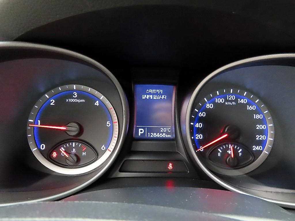 HYUNDAI Santa Fe - Vista 8