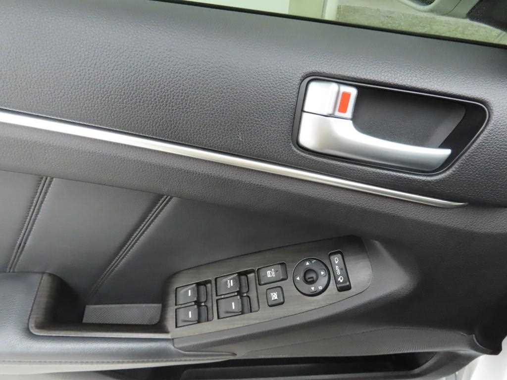 KIA K7 - Vista 11