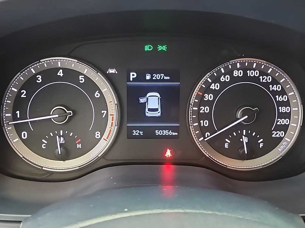HYUNDAI Venue - Vista 7