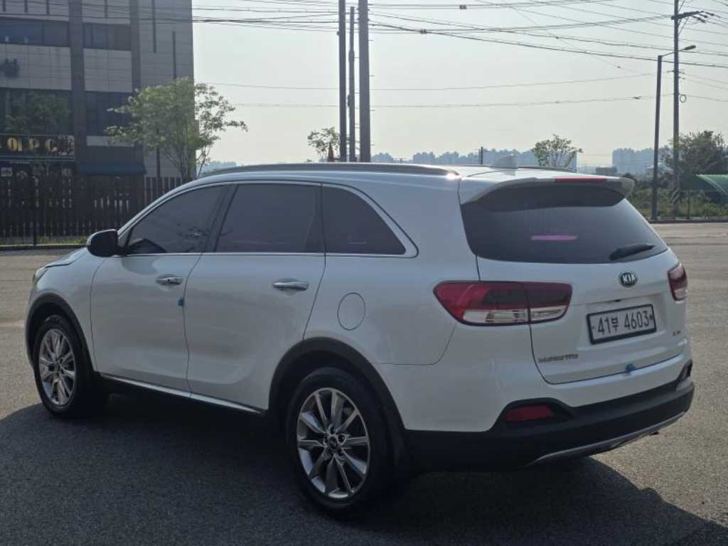 KIA Sorento - Vista 6