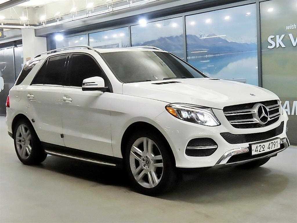 Mercedes Benz GLE Class 2018 Blanco - Importación desde Corea - HF Imports Iquique - Foto 1
