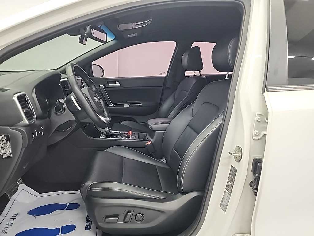 KIA Sportage - Vista 11