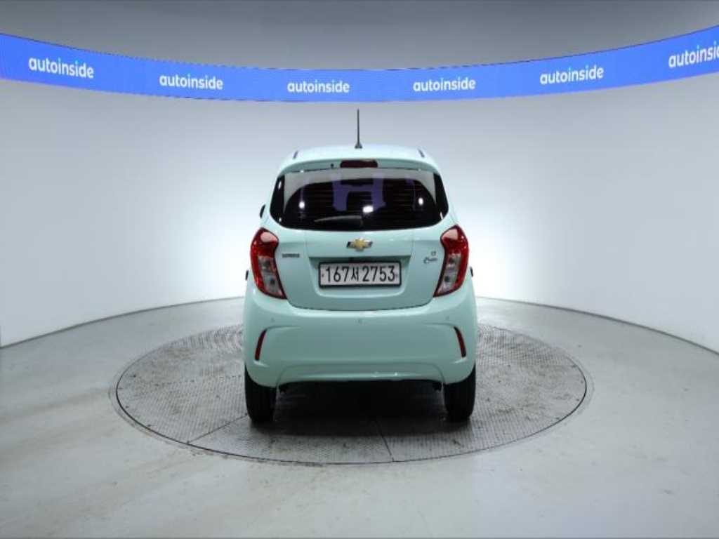 Chevrolet Spark - Vista 4