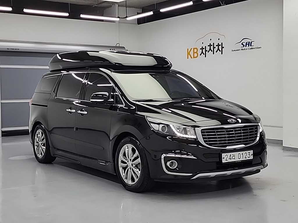 KIA Carnival - Vista 4